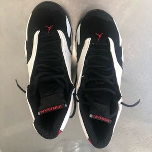 Jordan 14 Black toe Beaters